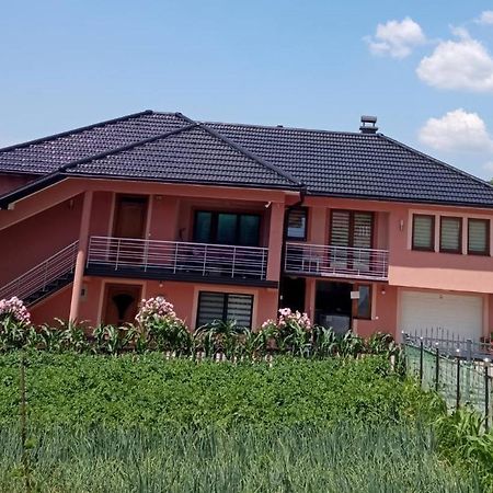 Guest House Ahmo Halilcevic Dubrave Gornje Exteriér fotografie